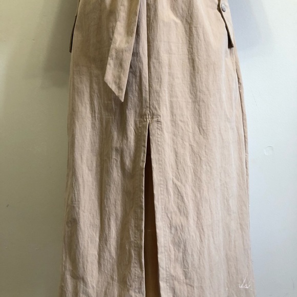 Dress - Picture 5 of 5